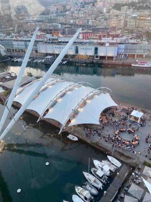 Apartmán La Finestra Sul Cielo Del Porto Antico Di Genova Exteriér fotografie