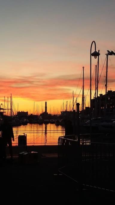 Apartmán La Finestra Sul Cielo Del Porto Antico Di Genova Exteriér fotografie